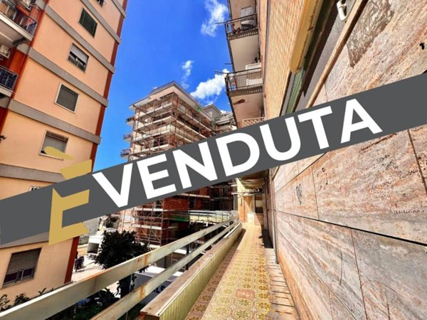 appartamento in vendita a Napoli in zona Bagnoli