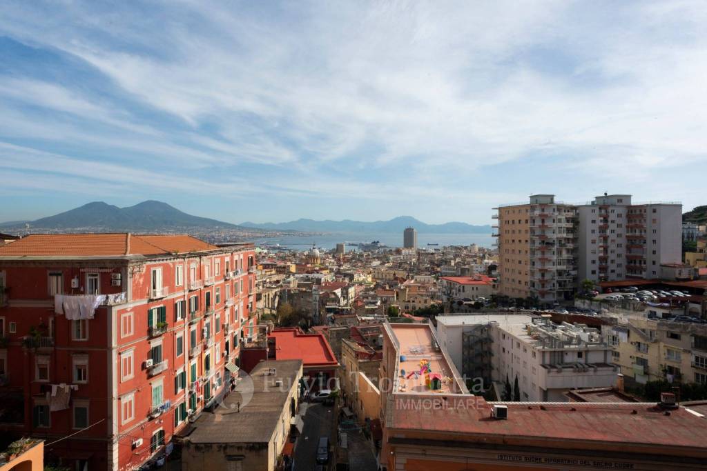 appartamento in vendita a Napoli in zona Vomero