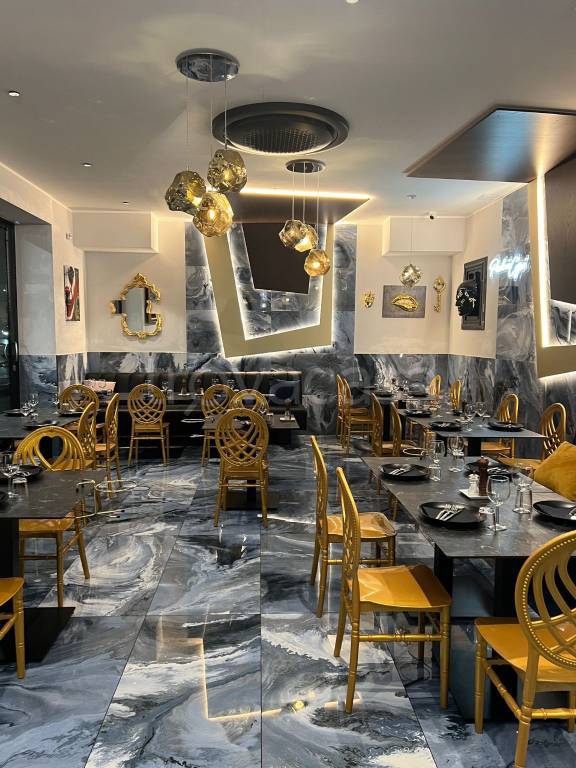 appartamento in vendita a Napoli in zona Arenella