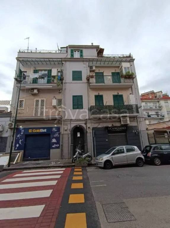 appartamento in vendita a Napoli in zona Piscinola