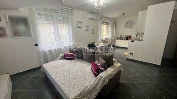 appartamento in vendita a Napoli in zona Fuorigrotta