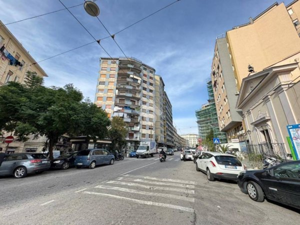 appartamento in vendita a Napoli in zona Pendino / San Giuseppe