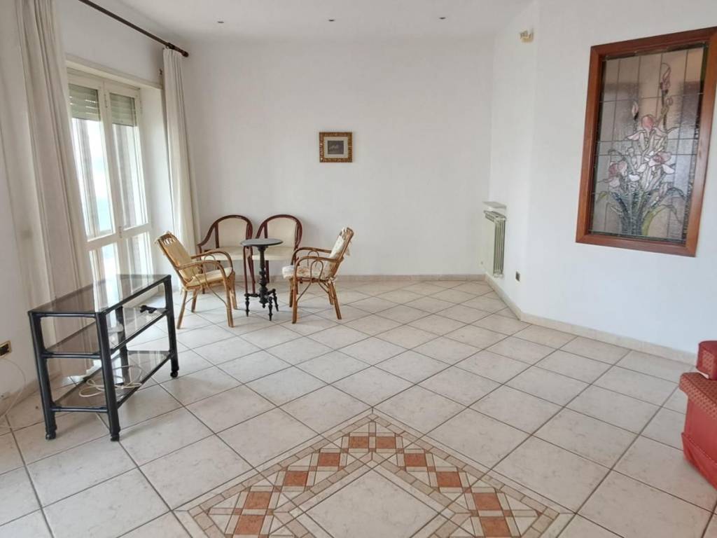appartamento in vendita a Napoli in zona Fuorigrotta