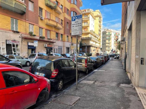 monolocale in vendita a Napoli in zona Arenella