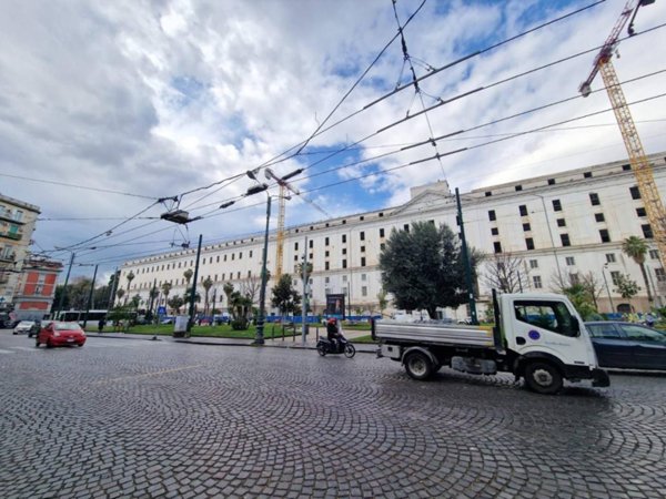 appartamento in vendita a Napoli in zona Pendino / San Giuseppe