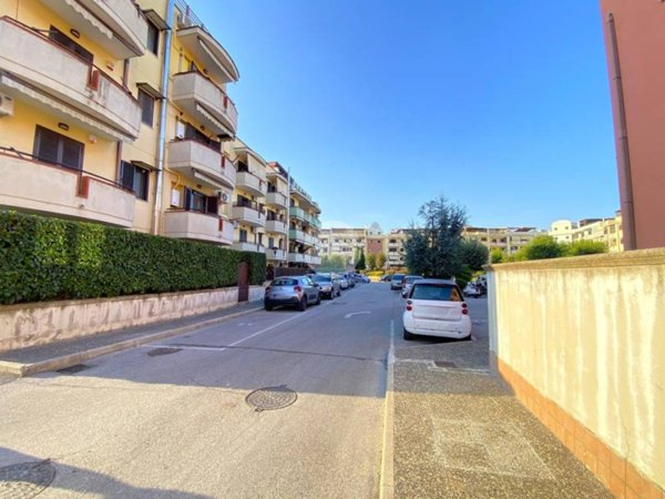 appartamento in vendita a Napoli in zona Poggioreale