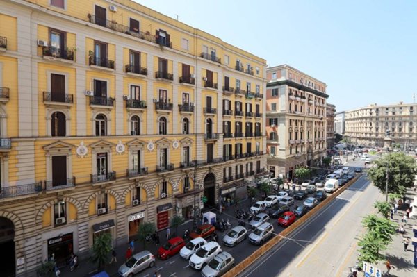 appartamento in vendita a Napoli in zona Stella