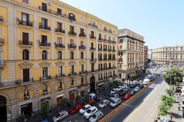 appartamento in vendita a Napoli in zona Stella