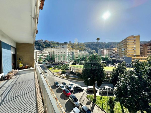appartamento in vendita a Napoli in zona Fuorigrotta