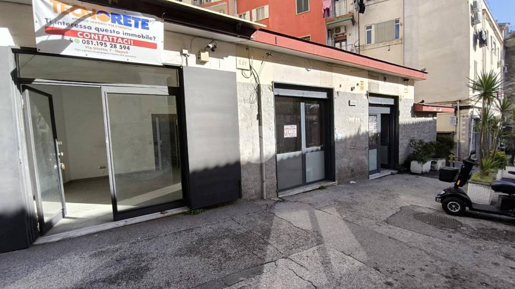 monolocale in vendita a Napoli in zona Arenella