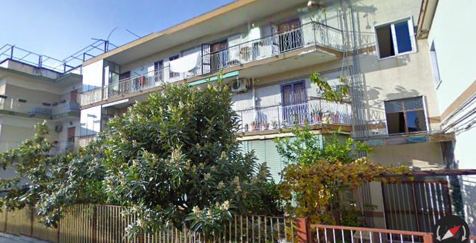 appartamento in vendita a Napoli in zona Barra