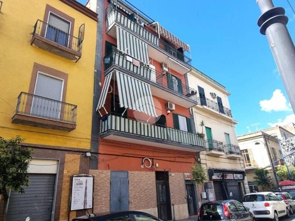 appartamento in vendita a Napoli in zona Barra