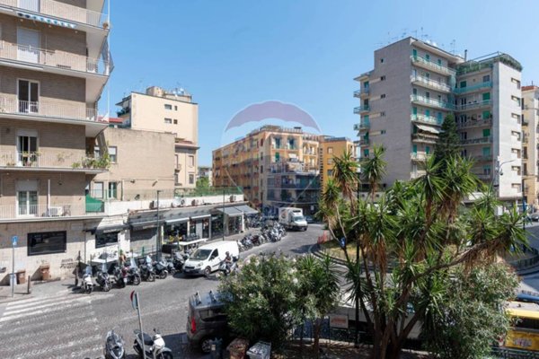 appartamento in vendita a Napoli in zona Vomero
