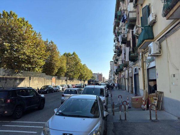 negozio in vendita a Napoli