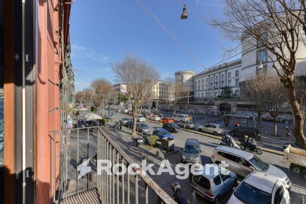 appartamento in vendita a Napoli in zona Stella