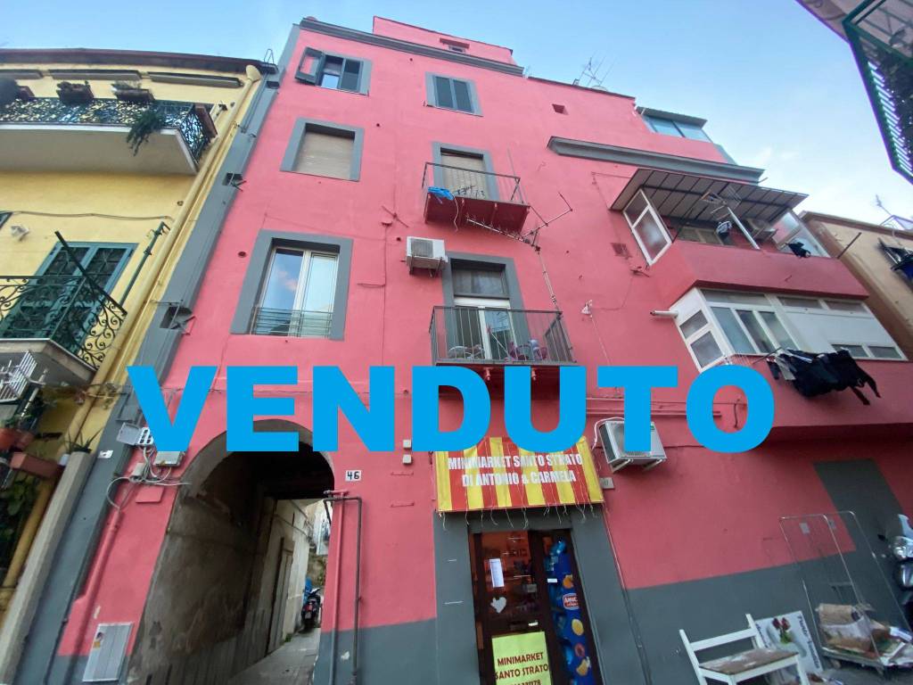 appartamento in vendita a Napoli in zona Posillipo