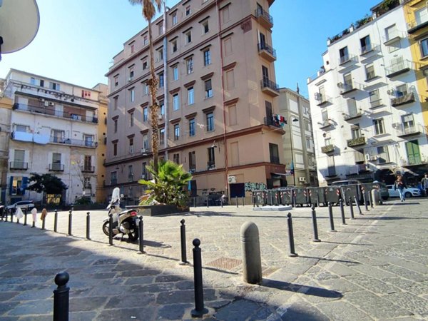 appartamento in vendita a Napoli in zona Pendino / San Giuseppe