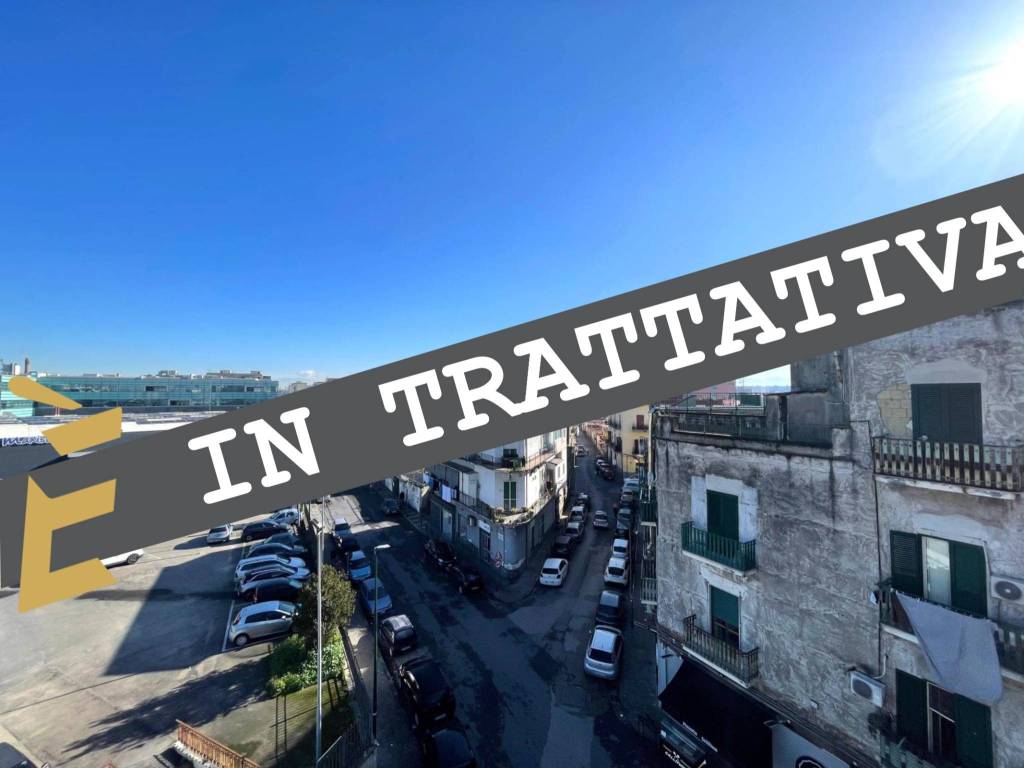 appartamento in vendita a Napoli in zona Barra