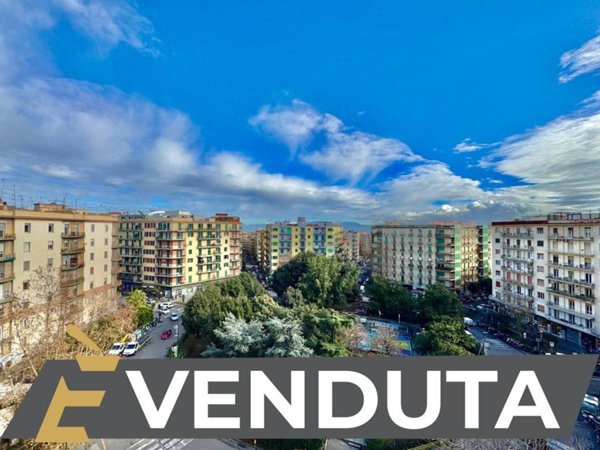 appartamento in vendita a Napoli in zona Arenella