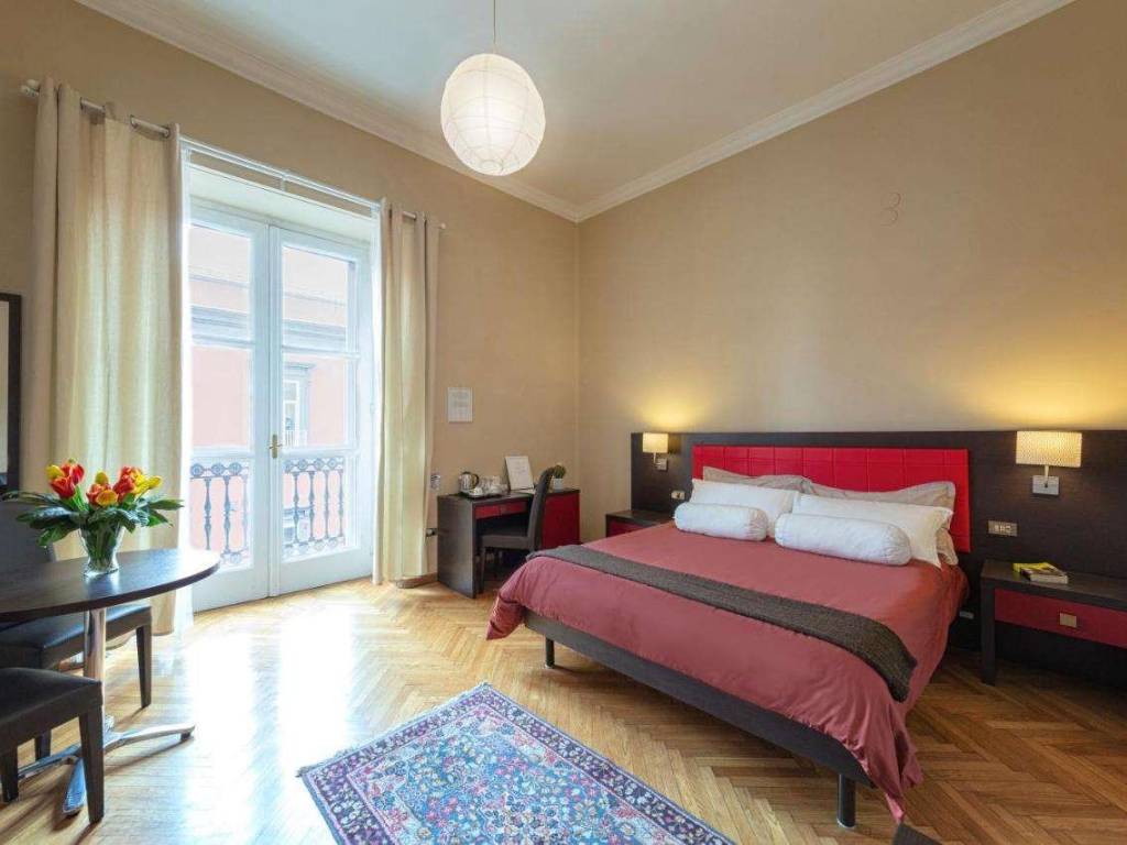 appartamento in vendita a Napoli in zona Stella