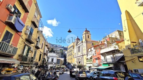appartamento in vendita a Napoli