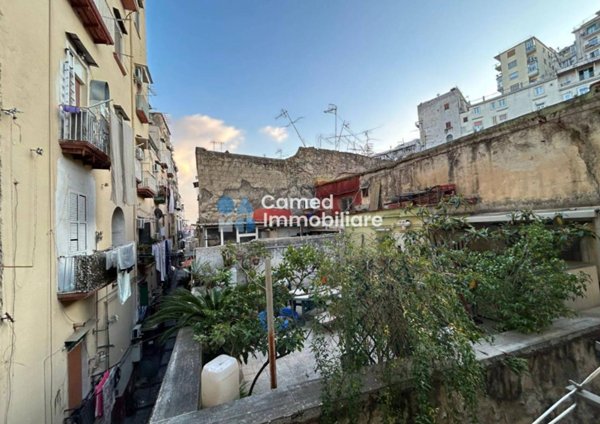appartamento in vendita a Napoli in zona Montecalvario