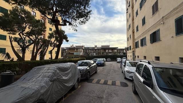 appartamento in vendita a Napoli in zona Fuorigrotta