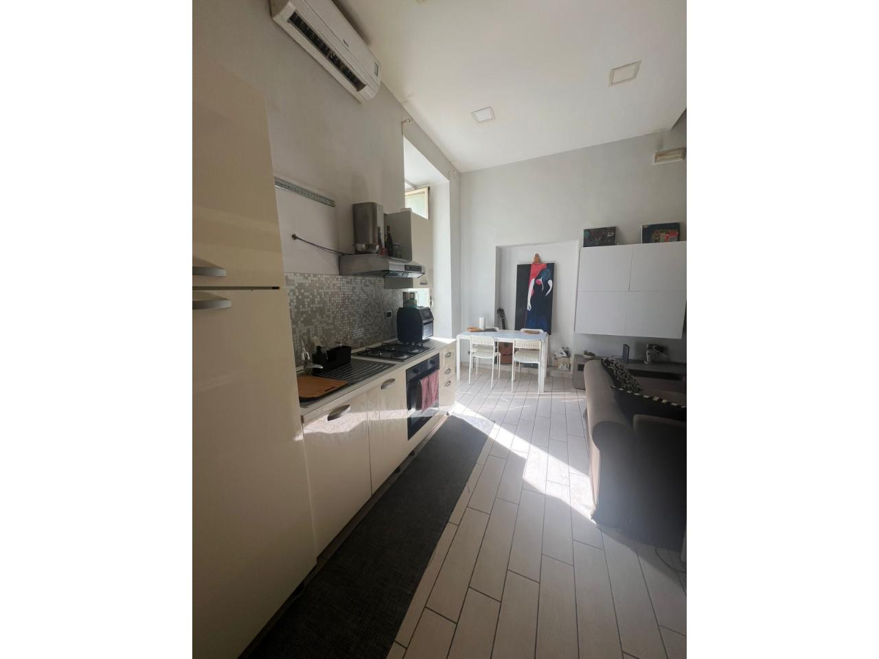 appartamento in vendita a Napoli in zona Pendino / San Giuseppe