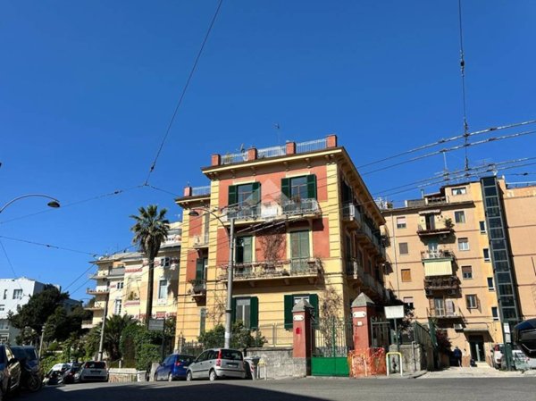 appartamento in vendita a Napoli in zona Capodimonte / Colli Aminei