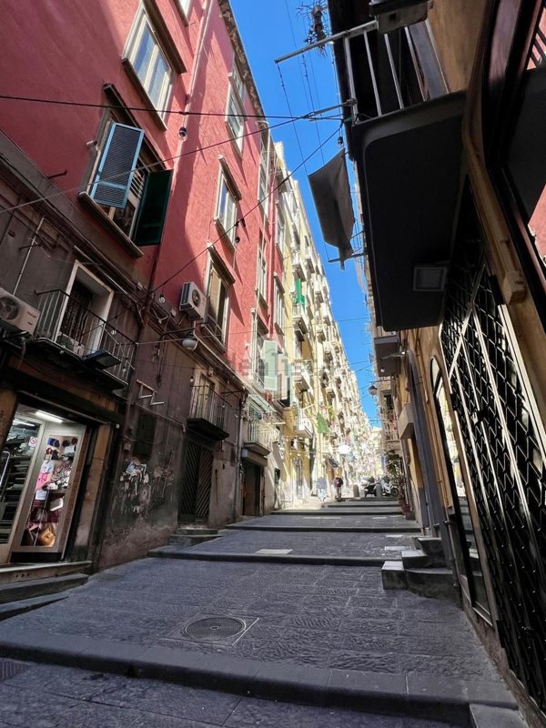 monolocale in vendita a Napoli in zona Arenella