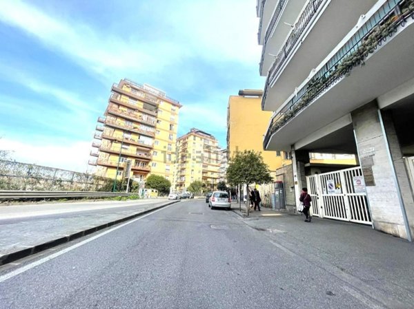 appartamento in vendita a Napoli in zona Vomero