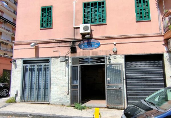 negozio in vendita a Napoli