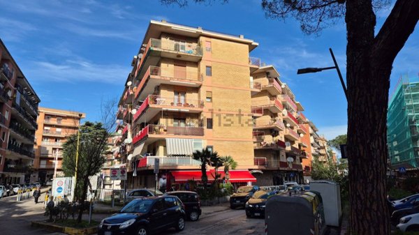 appartamento in vendita a Napoli in zona Capodimonte / Colli Aminei