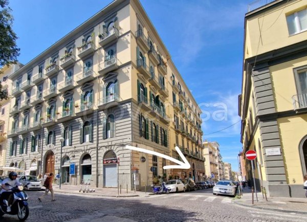 negozio in vendita a Napoli in zona Vomero