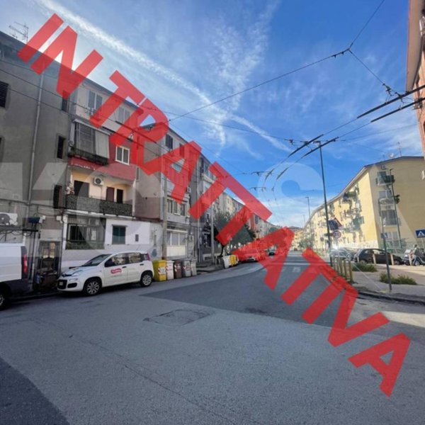 appartamento in vendita a Napoli in zona Secondigliano