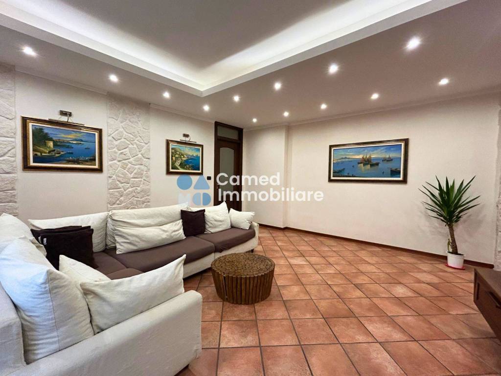 appartamento in vendita a Napoli in zona Pianura