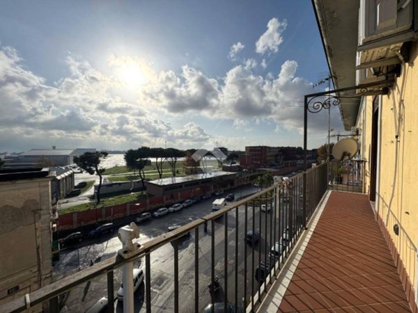 appartamento in vendita a Napoli in zona Secondigliano