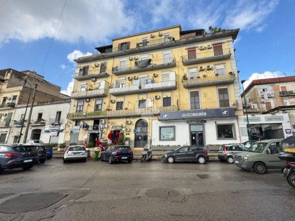 appartamento in vendita a Napoli in zona Capodichino