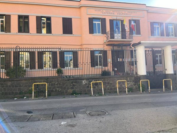 appartamento in vendita a Napoli in zona Ponticelli