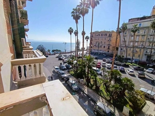 appartamento in vendita a Napoli in zona Posillipo