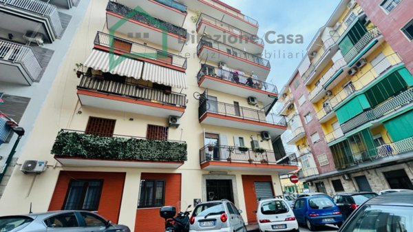 appartamento in vendita a Napoli in zona Secondigliano