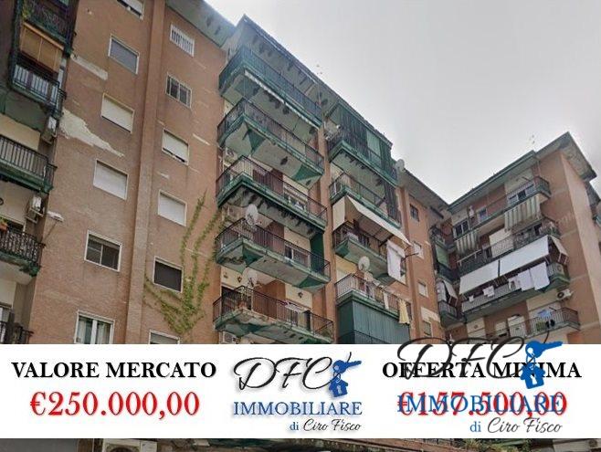 appartamento in vendita a Napoli
