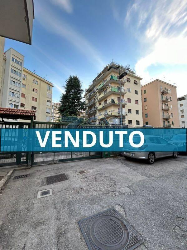 appartamento in vendita a Napoli in zona Fuorigrotta