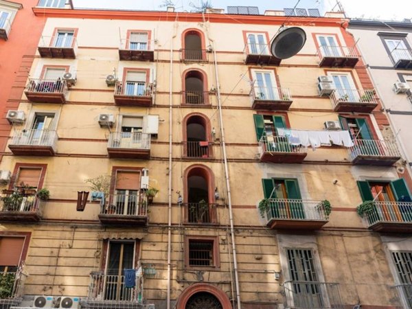 appartamento in vendita a Napoli in zona Stella