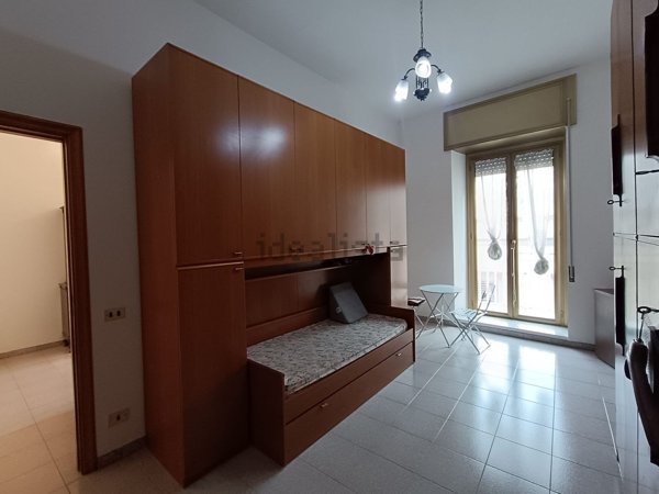 appartamento in vendita a Napoli in zona Stella