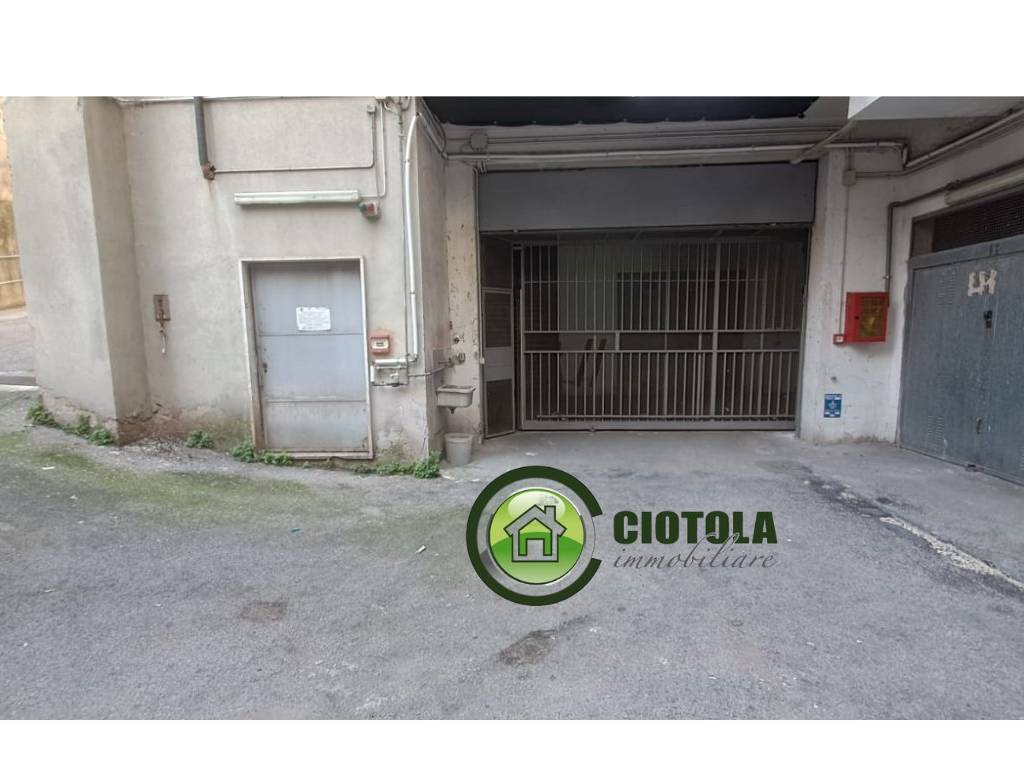 appartamento in vendita a Napoli in zona Soccavo