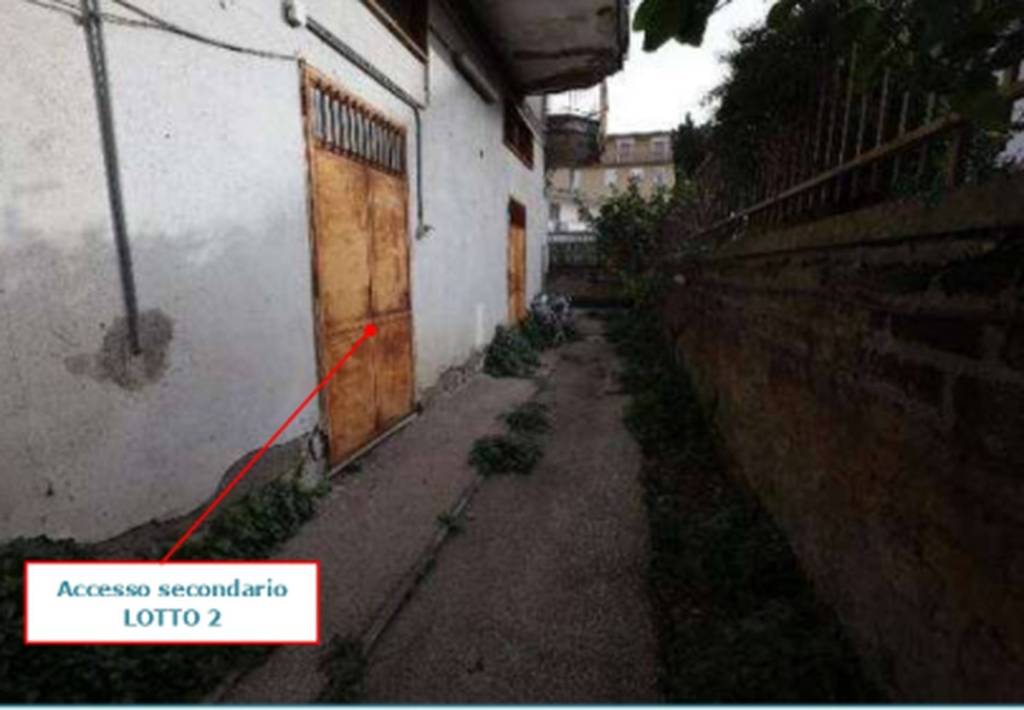 appartamento in vendita a Napoli in zona Scampia
