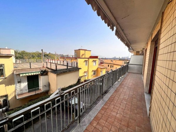 appartamento in vendita a Napoli in zona Piscinola