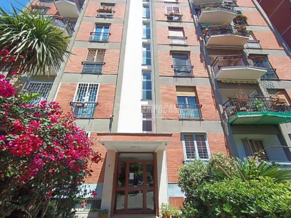 appartamento in vendita a Napoli in zona Arenella