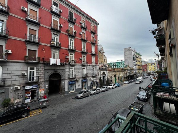 appartamento in vendita a Napoli in zona San Lorenzo